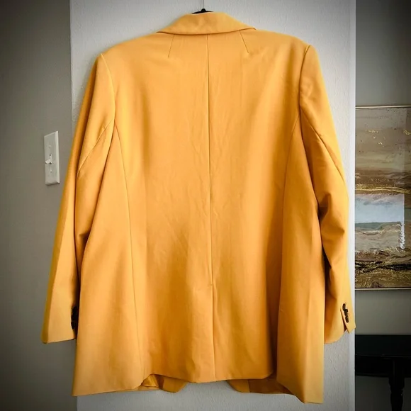 NWT BANANA REPUBLIC | One Button Blazer - Picture 7 of 10